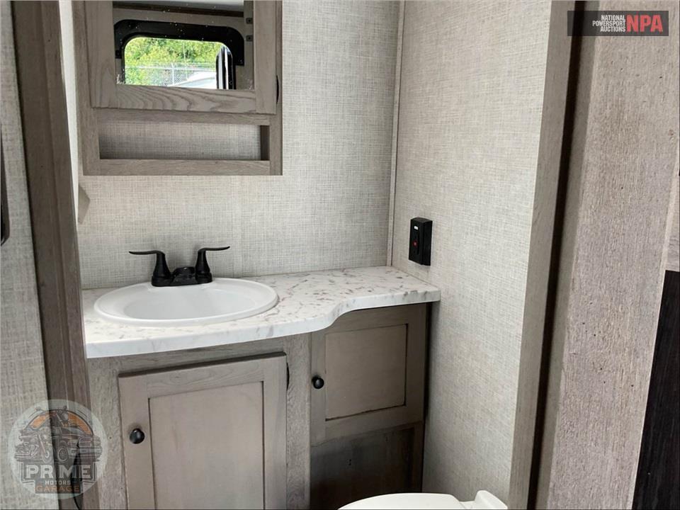 2020 Keystone Rv M-210 URS OUTBACK  ULTRA-LITE SERIES — фото 15