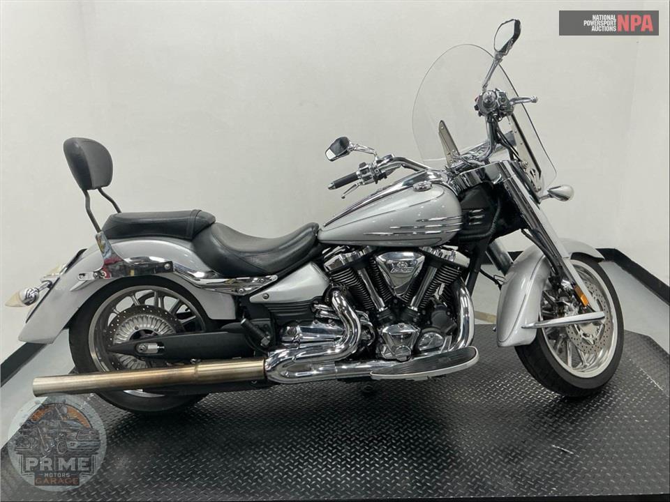 2009 Yamaha XV19SYR/C ROADLINER S — фото 1