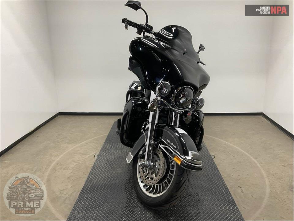 2012 Harley-Davidson FLHTCU UL CLSC EL GLIDE — фото 2