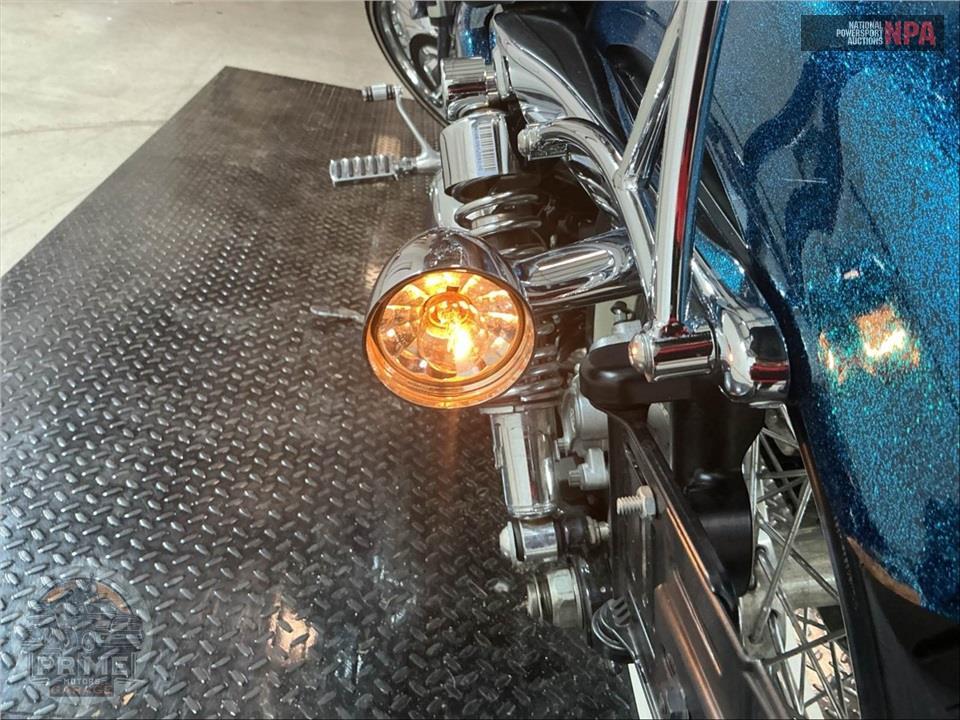 2015 Harley-Davidson XL1200V SEVENTY-TWO — фото 18