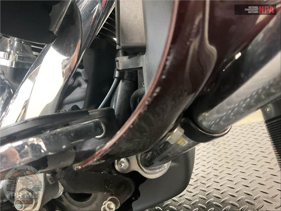 2018 Harley-Davidson FLHTKL ULTRA LIMITED LOW — фото 14