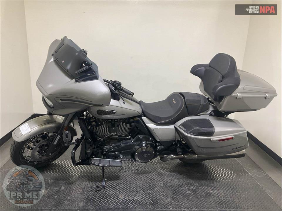 2023 Harley-Davidson FLHXSE CVO STREET GLIDE — фото 3
