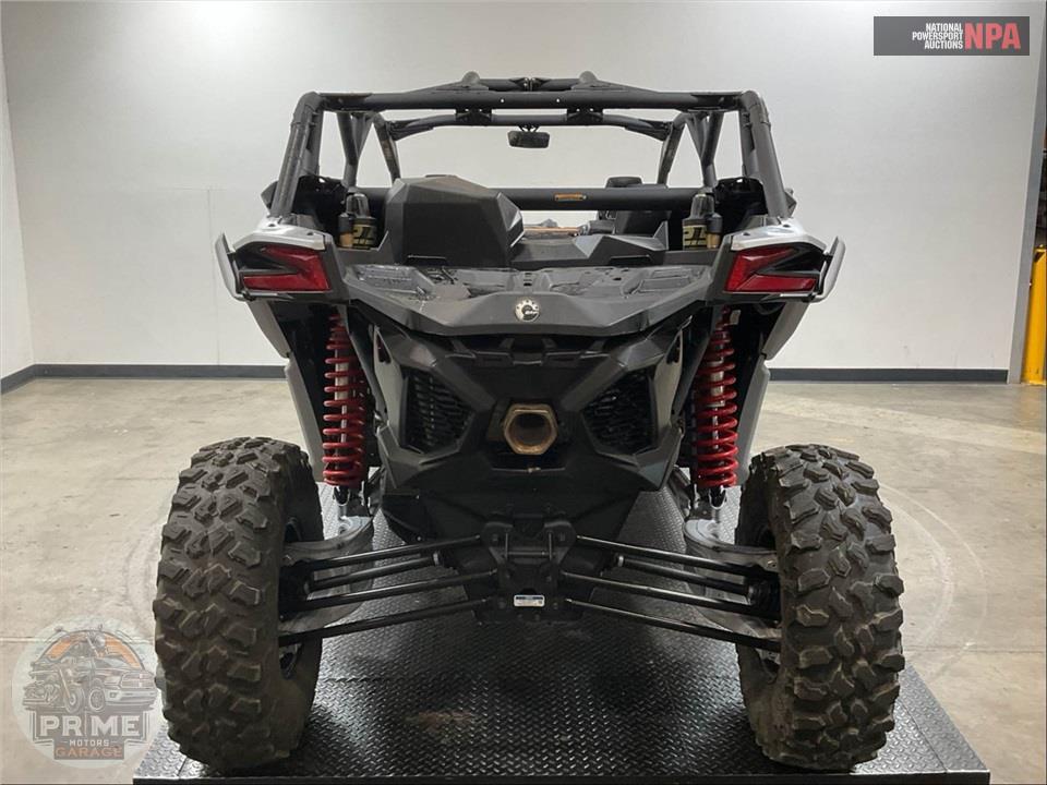 2025 Can-Am MAVERICK X3 MAX DS TURBO (RED & SILVER) — фото 4