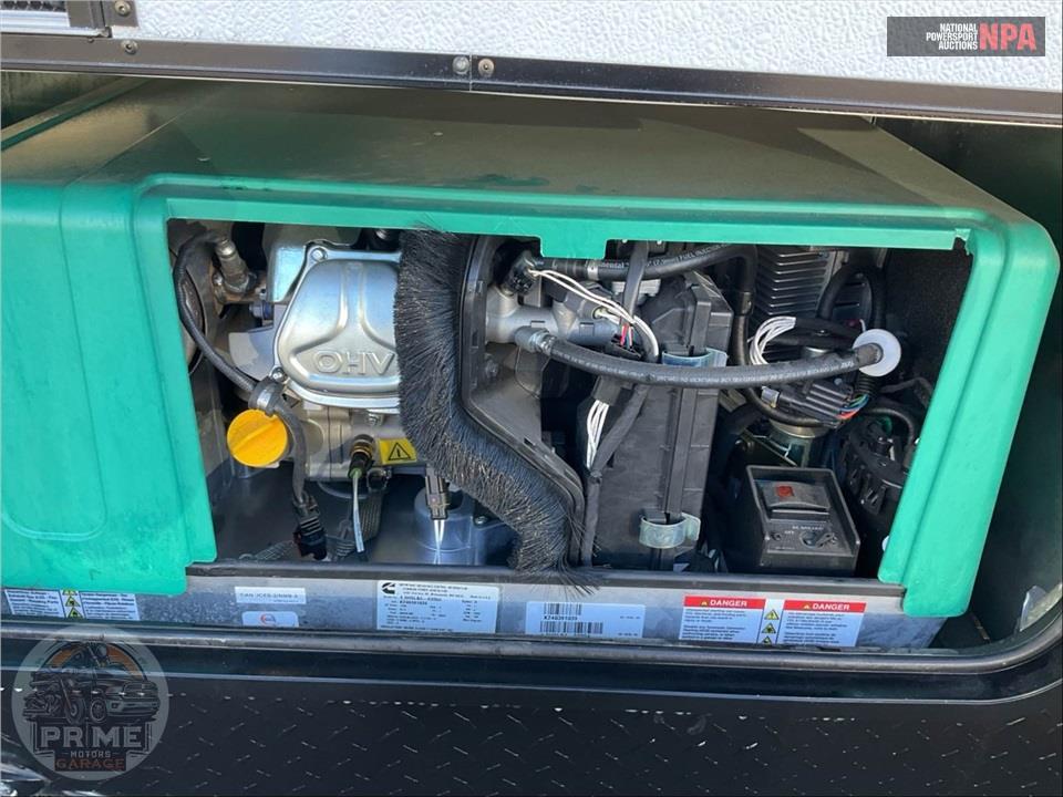 2025 Genesis Supreme M-2515FSXL - GENESIS SUPREME TOY HAULER SERIES — фото 24