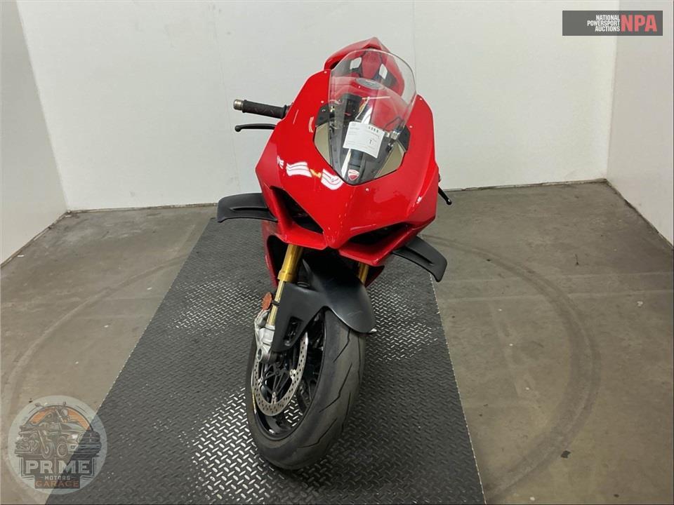 2024 Ducati PANIGALE V4 S — фото 2