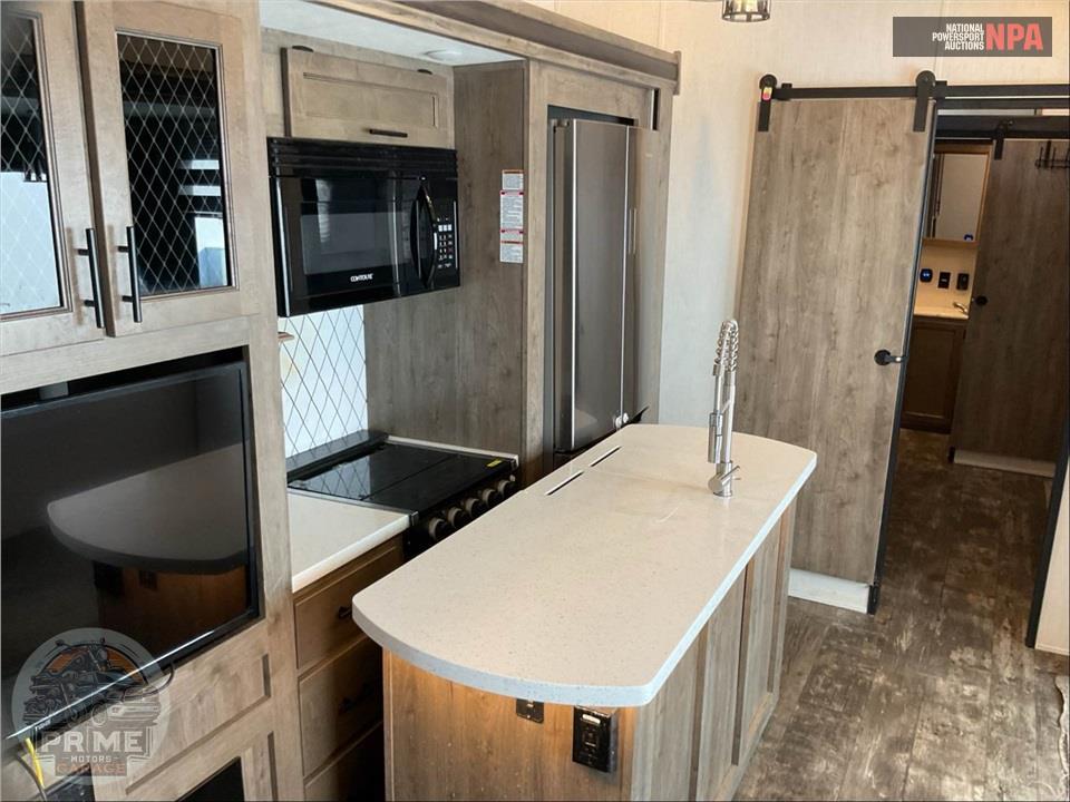 2021 Sabre By Forest River M-38DBQ - FIFTH WHEEL SERIES — фото 7