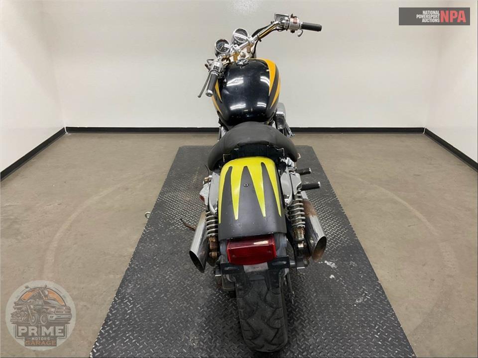 1997 Honda VF750C2V MAGNA DLX — фото 4
