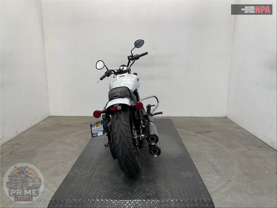 2024 Indian Motorcycle SCOUT BOBBER SIXTY — фото 4