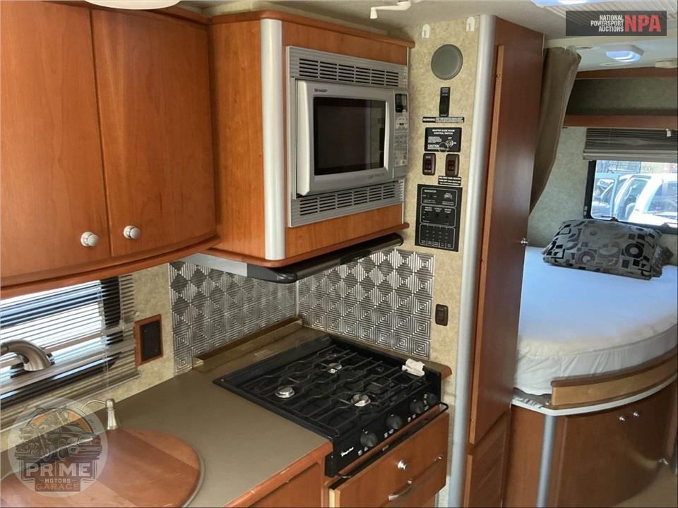 2009 Winnebago M-24J-DODGE SPRINTER TURBO DIESEL - VIEW SERIES — фото 22