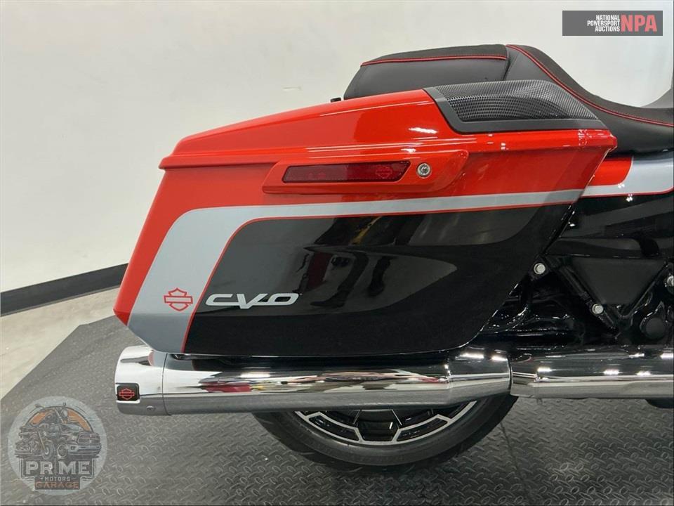 2024 Harley-Davidson FLHXSE CVO STREET GLIDE — фото 16