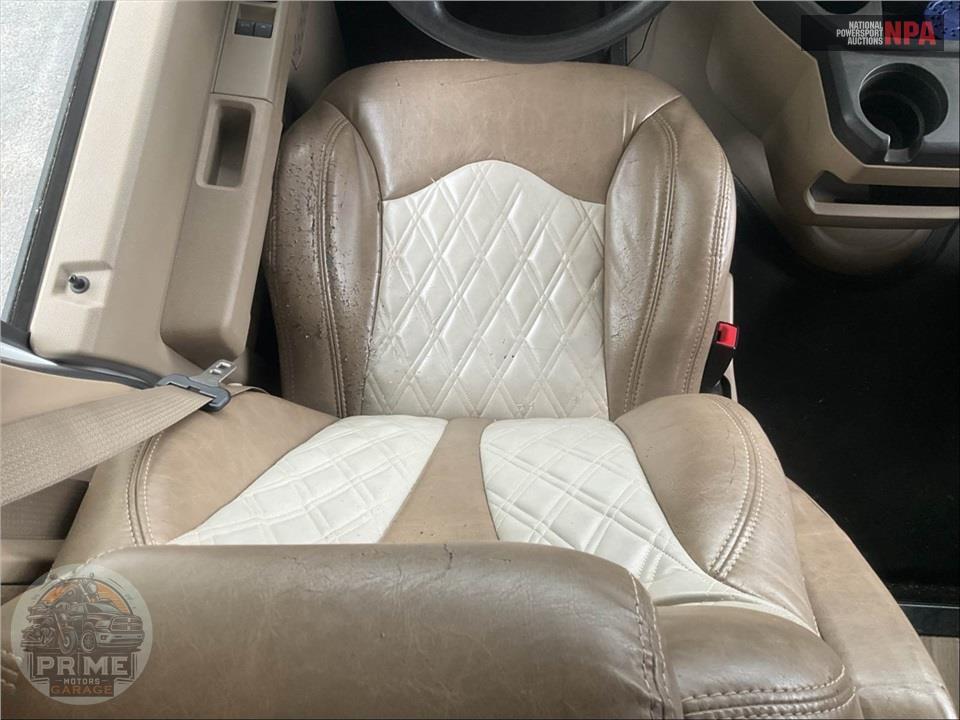 2018 Jayco M-30 X FORD - ENVOY 200 SERIES — фото 14