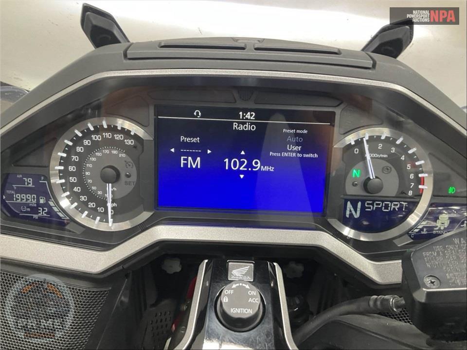 2021 Honda GL1800D GOLDWING TOUR DCT — фото 5