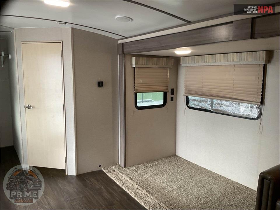 2019 Minnie M-27BHSS - MINNIE PLUS SERIES — фото 9