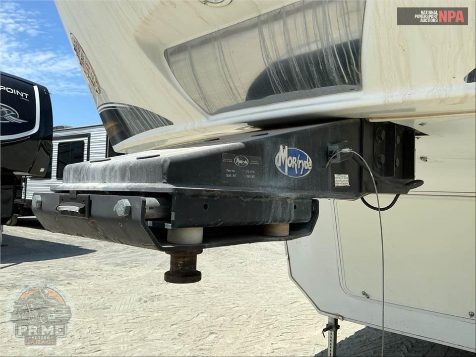 2011 Keystone Rv M-3400 RL - MONTANA HICKORY FIFTH WHEEL SERIES — фото 55