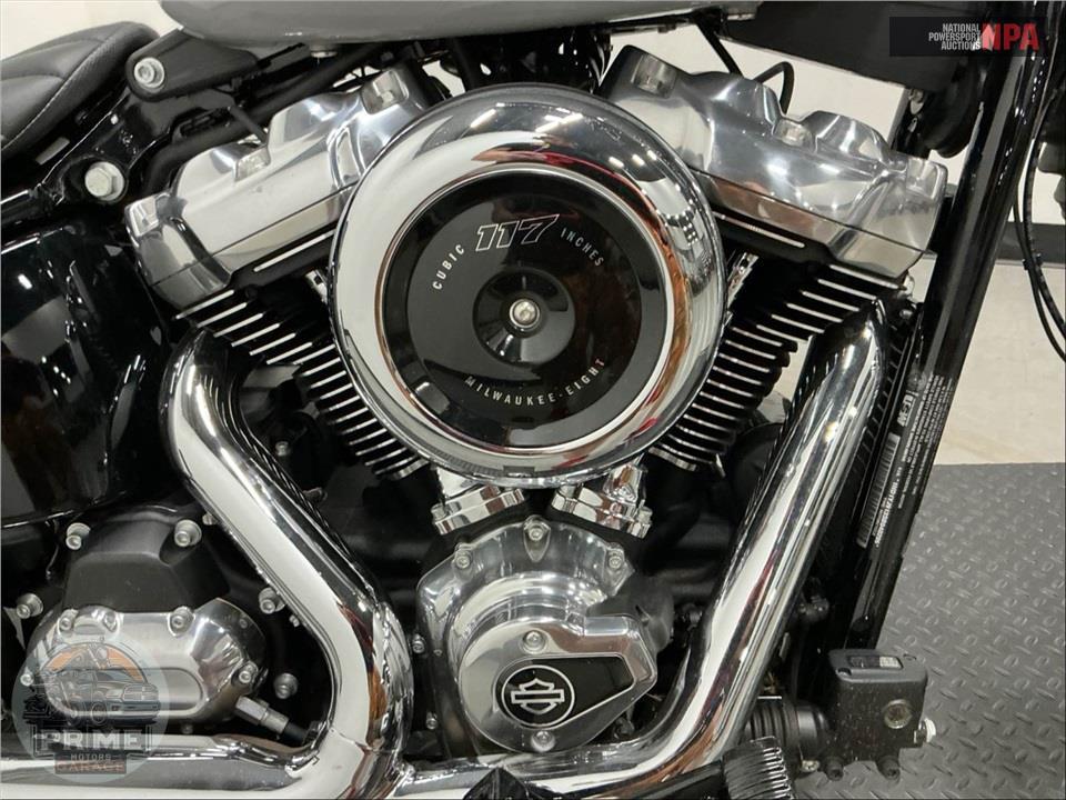 2025 Harley-Davidson FXBB STREET BOB — фото 11