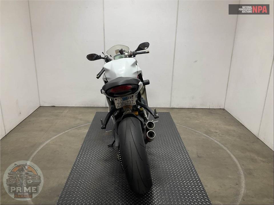 2017 Ducati SUPERSPORT S WHITE — фото 4