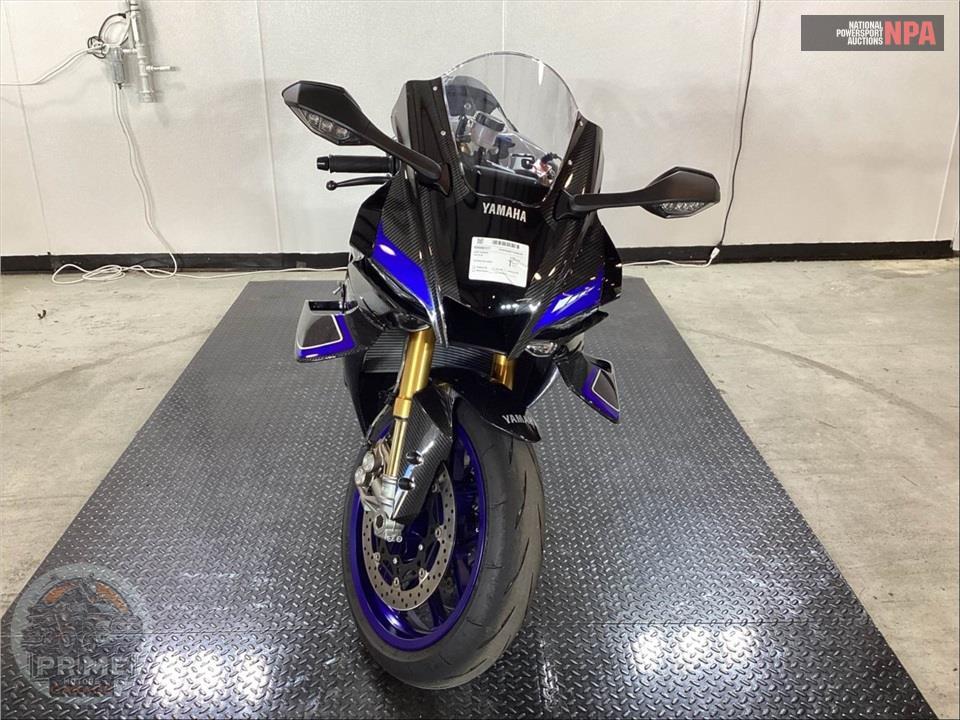 2026 Yamaha YZF-R1M — фото 2