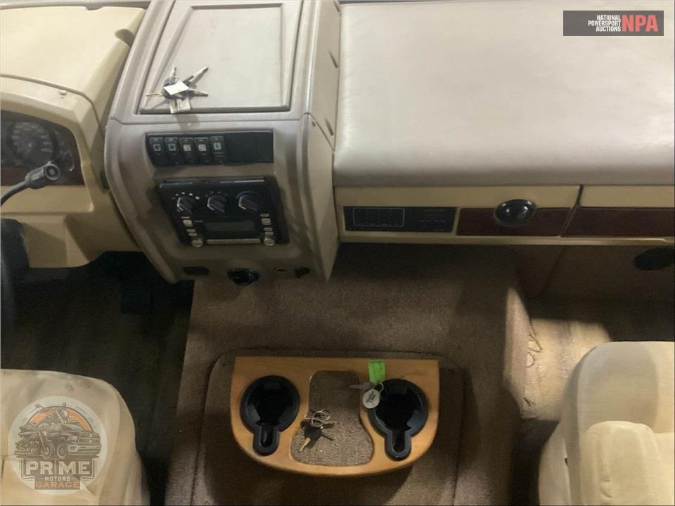 2009 Bounder M-35H FORD 362HP — фото 18