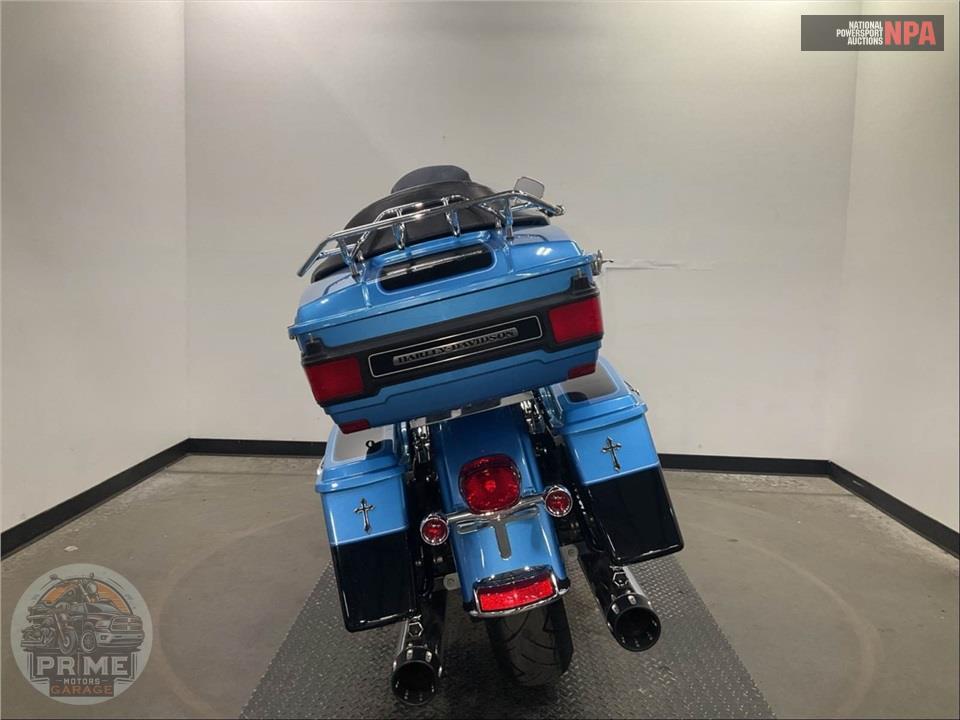 2011 Harley-Davidson FLHTCU UL CLSC EL GLIDE — фото 4