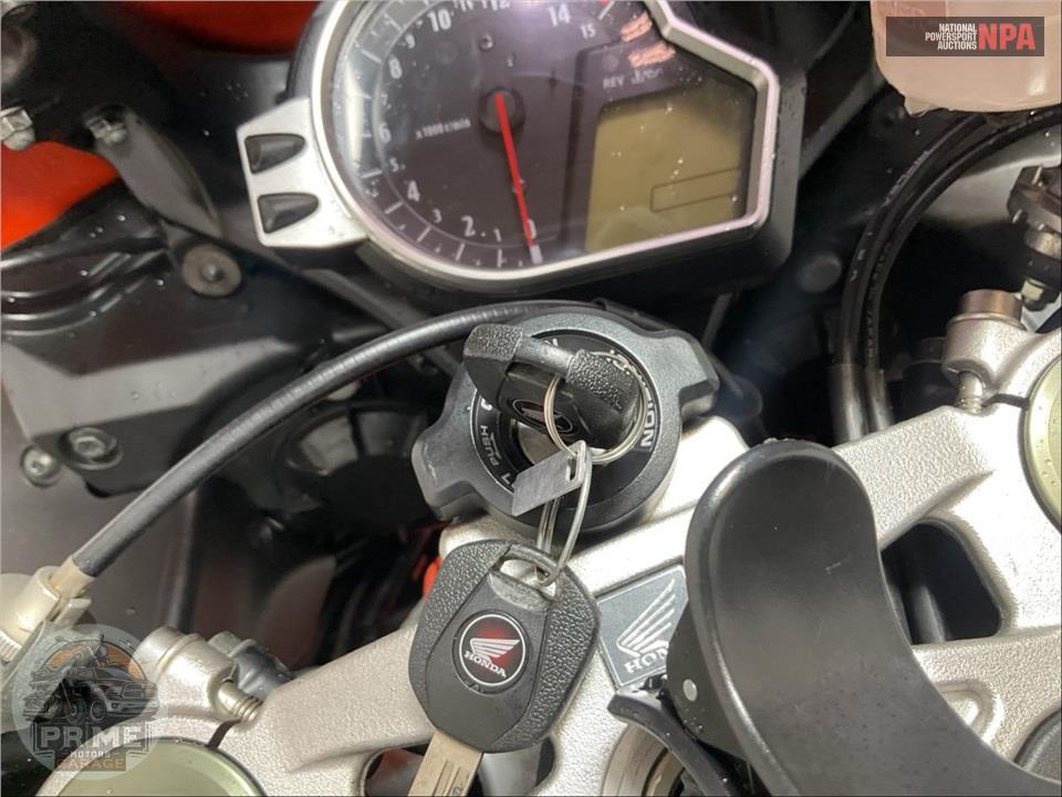 2010 Honda CBR10RRA — фото 17