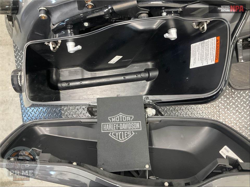 2021 Harley-Davidson FLTRK ROAD GLIDE LIMITED — фото 22