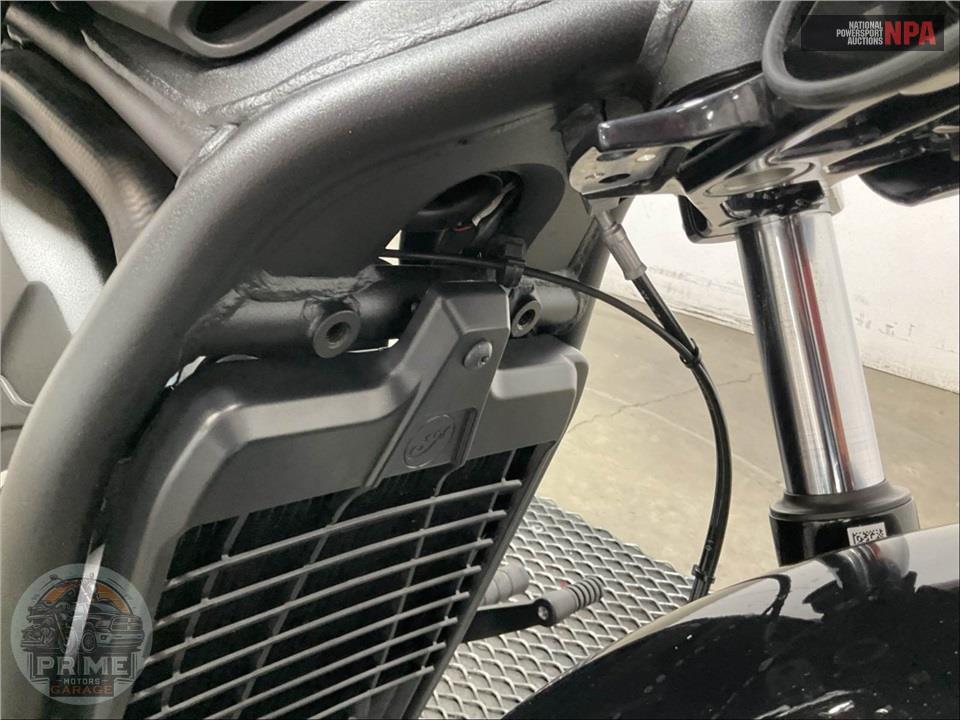 2025 Indian Motorcycle SPORT SCOUT SIXTY LIMITED (SMOKE) — фото 12