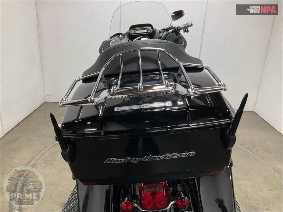 2013 Harley-Davidson FLTRU ROAD GLIDE ULTRA — фото 22