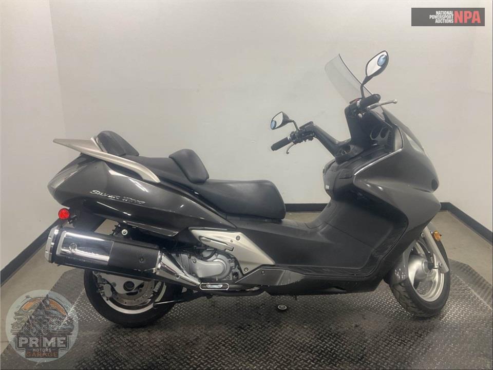 2008 Honda FSC6008 SILVER WING — фото 1