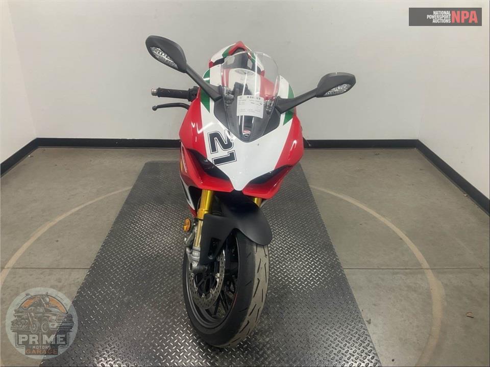 2024 Ducati PANIGALE V2 — фото 2