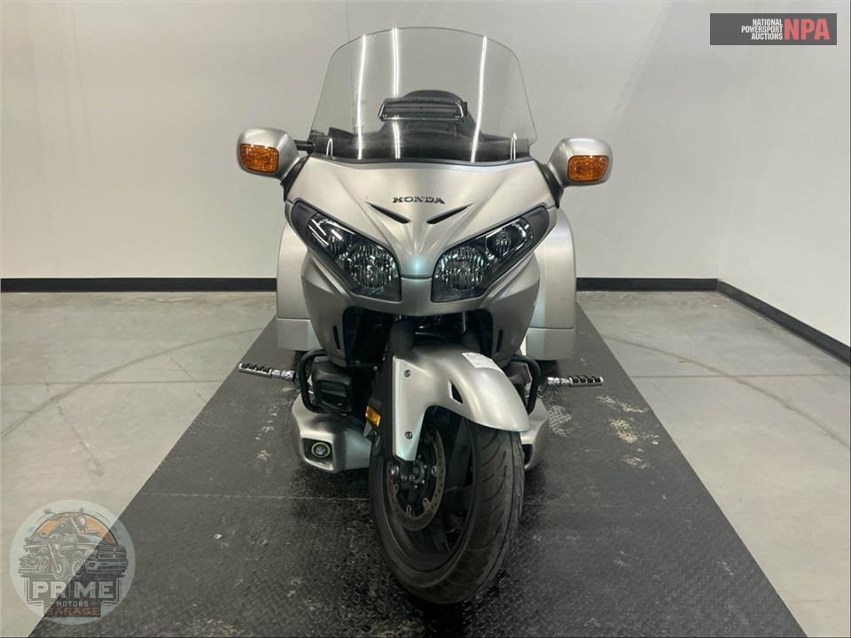 2016 Honda GL18HPMG GOLDWING — фото 2