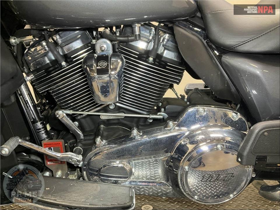 2021 Harley-Davidson FLHTK ULTRA LIMITED — фото 7