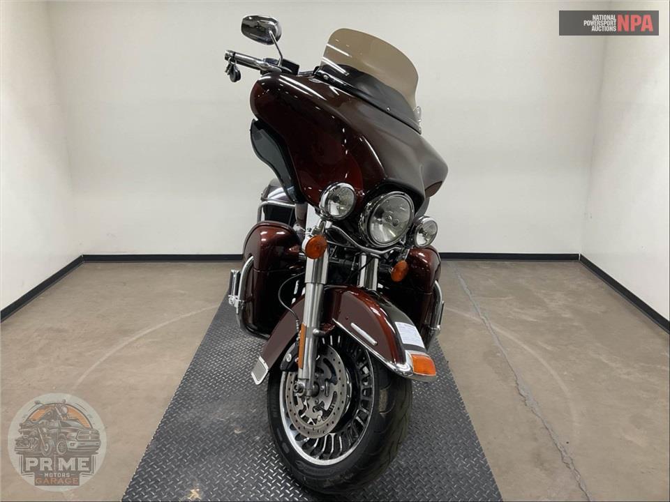 2011 Harley-Davidson FLHTK ELECTRA GLIDE UL LI — фото 2