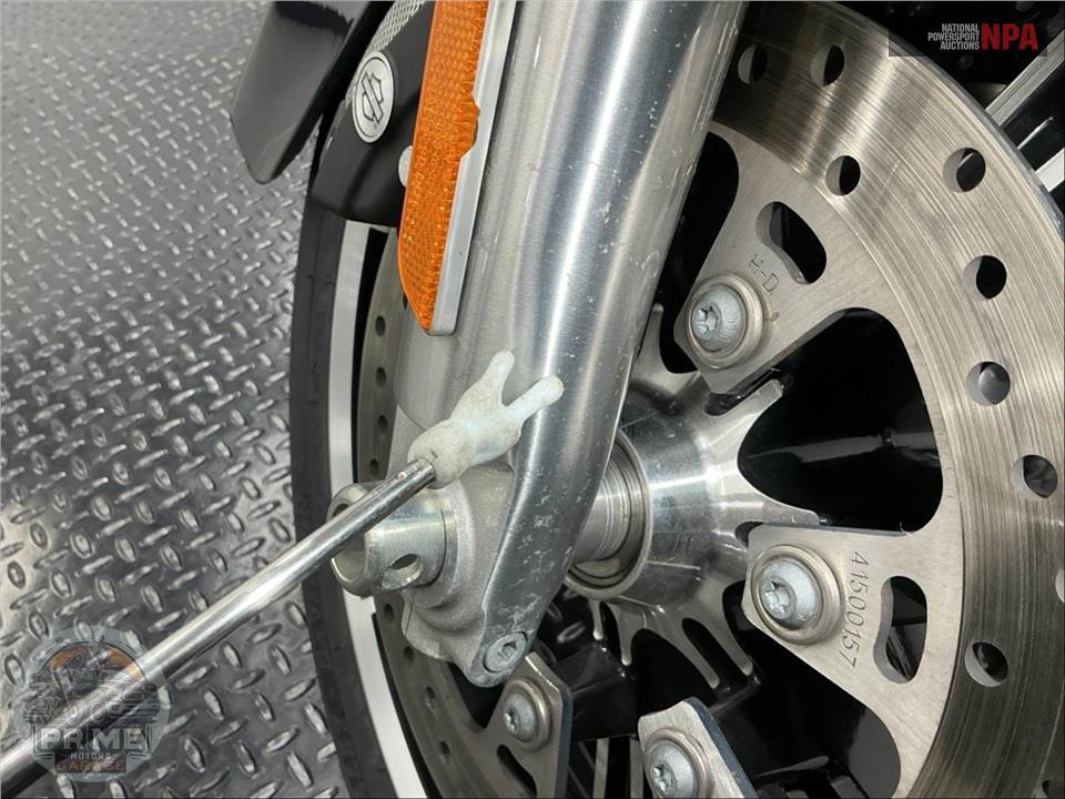 2021 Harley-Davidson FLTRK ROAD GLIDE LIMITED — фото 32