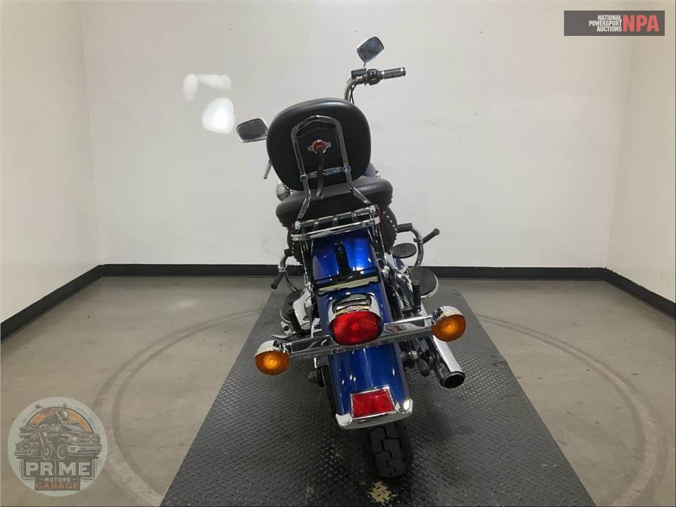 2017 Harley-Davidson FLSTC HERITAGE SOFTAIL CLASSIC — фото 4