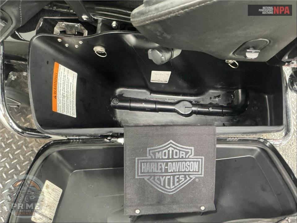 2012 Harley-Davidson FLHTCU UL CLSC EL GLIDE — фото 25