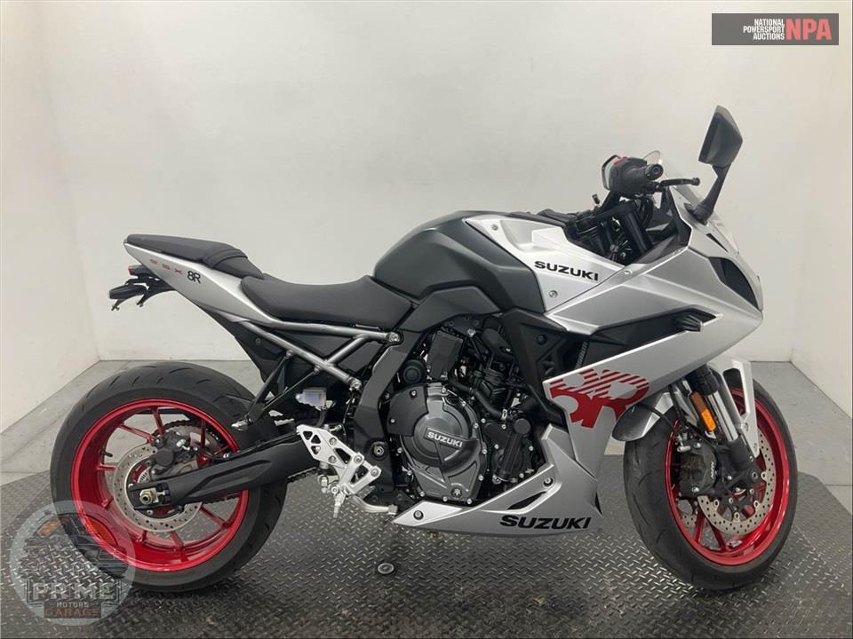 2024 Suzuki GSX800FRQM4 GSX-8R — фото 1