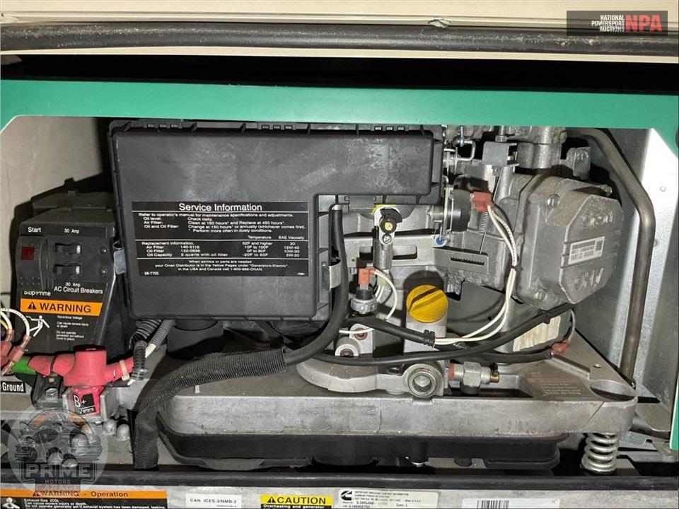 2019 Winnebago M-32YE FORD - VISTA SERIES — фото 40