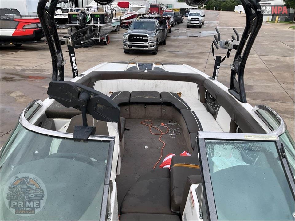 2013 Supra Boat LAUNCH 242/SK(**) L=24/E=1 345HP INDMAR VDR — фото 25