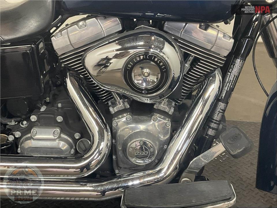 2013 Harley-Davidson FLD-103 DYNA SWITCHBACK — фото 6