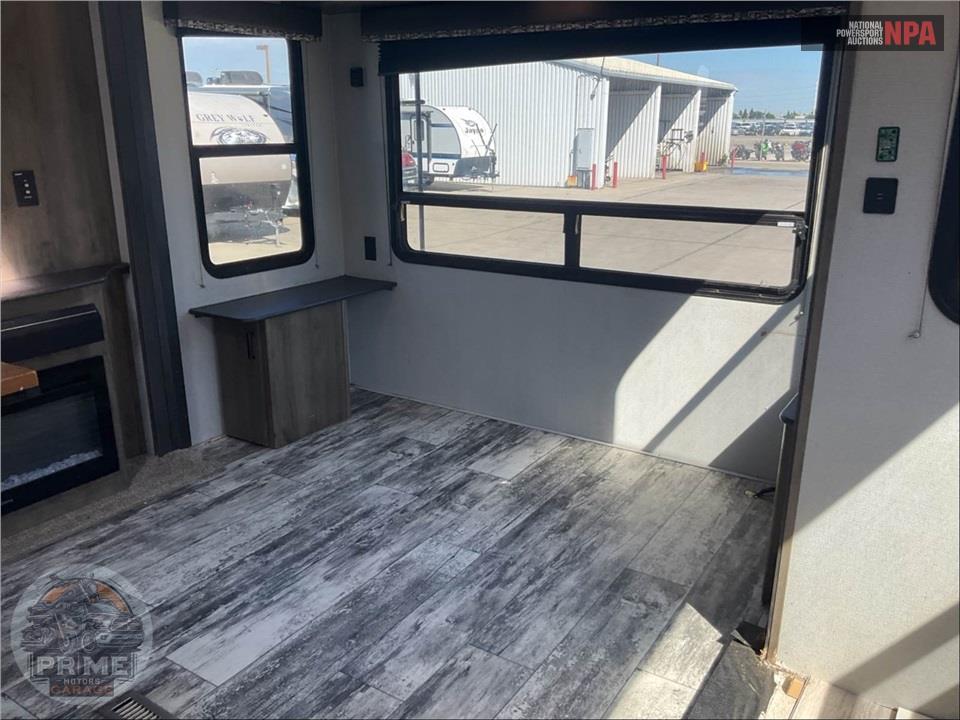 2020 Keystone Rv M-3570 FWLFT - SPRINTER LIMITED FIFTH WHEEL SERIES — фото 13
