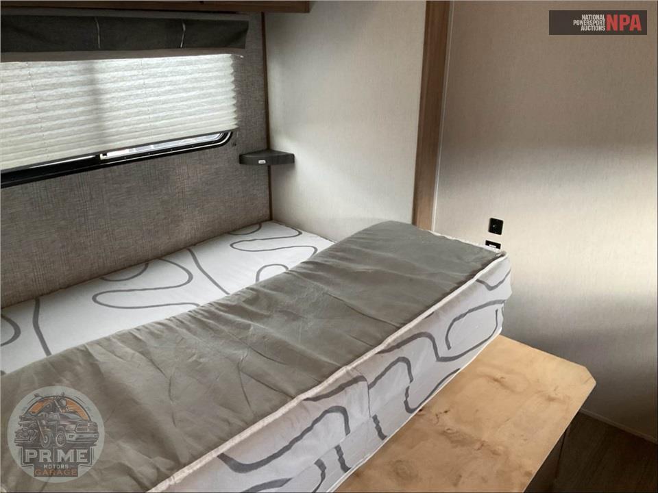 2023 Sabre By Forest River M-37FLH - FIFTH WHEEL SERIES — фото 12
