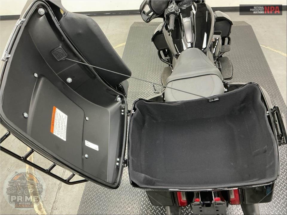 2025 Harley-Davidson FLHXU STEET GLIDE ULTRA — фото 19