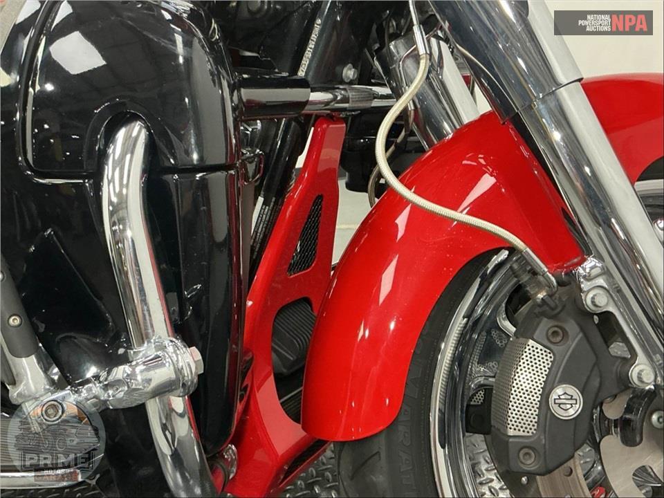 2010 Harley-Davidson FLHR ROAD KING — фото 14