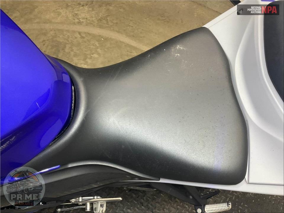 2021 Yamaha YZF-R3 — фото 47