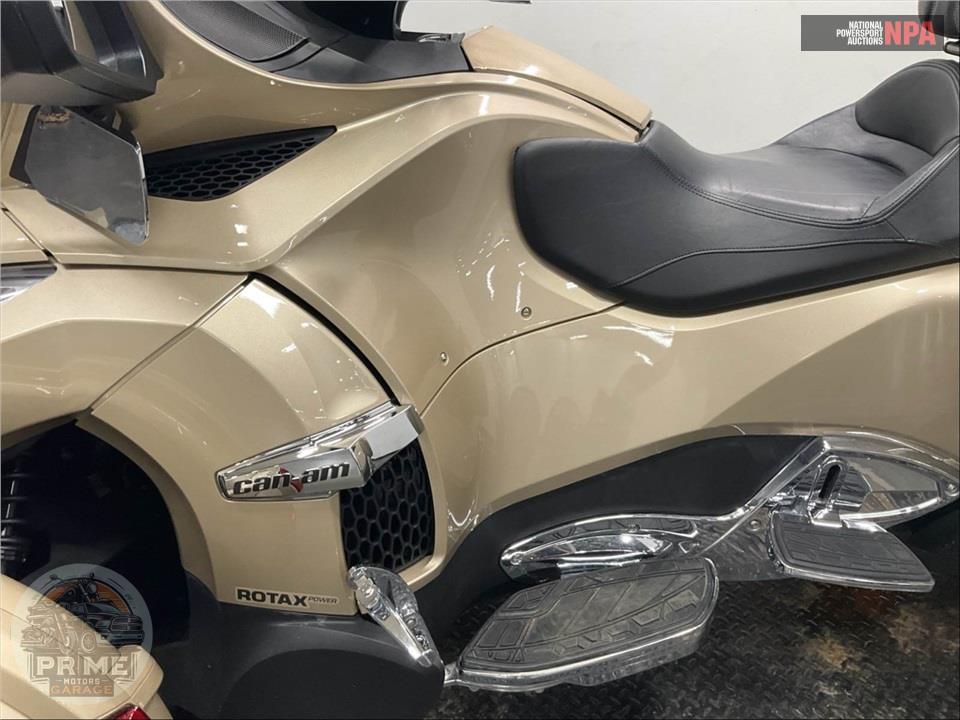 2017 Can-Am SPYDER RT SE6 LIMITED — фото 7