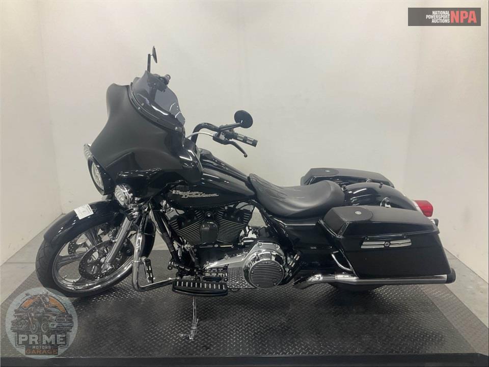 2009 Harley-Davidson FLHX STREET GLIDE — фото 3