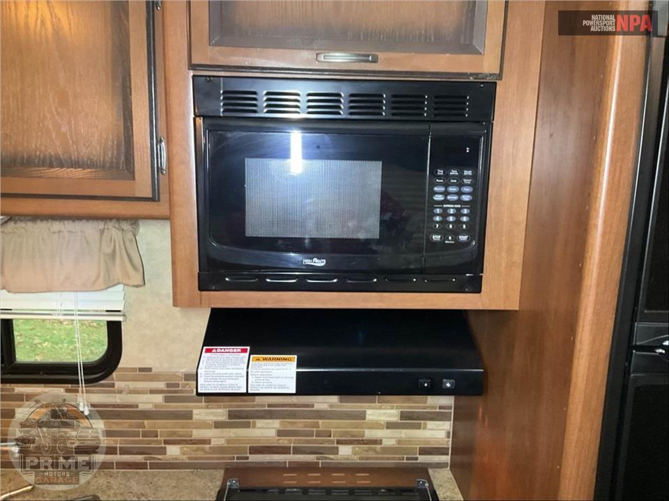 2014 Crossroads Rv M-28 BH - ZINGER SERIES — фото 17