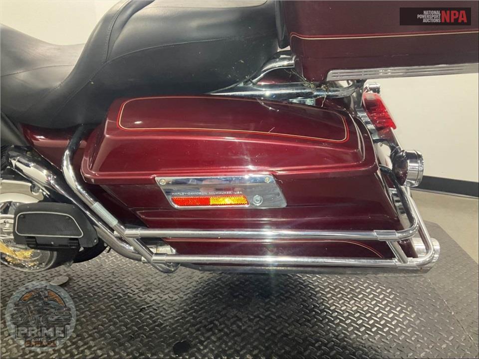 2008 Harley-Davidson FLHTC ELECTRA GLIDE CLASSIC — фото 27