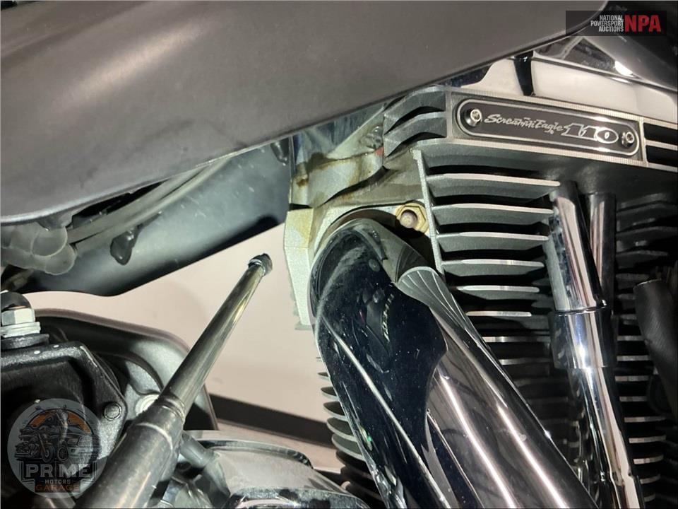 2012 Harley-Davidson FLHTCUSE7 SCREAMIN EAGLE — фото 10