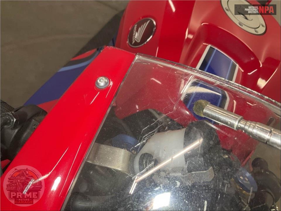 2022 Honda CBR600RR — фото 16